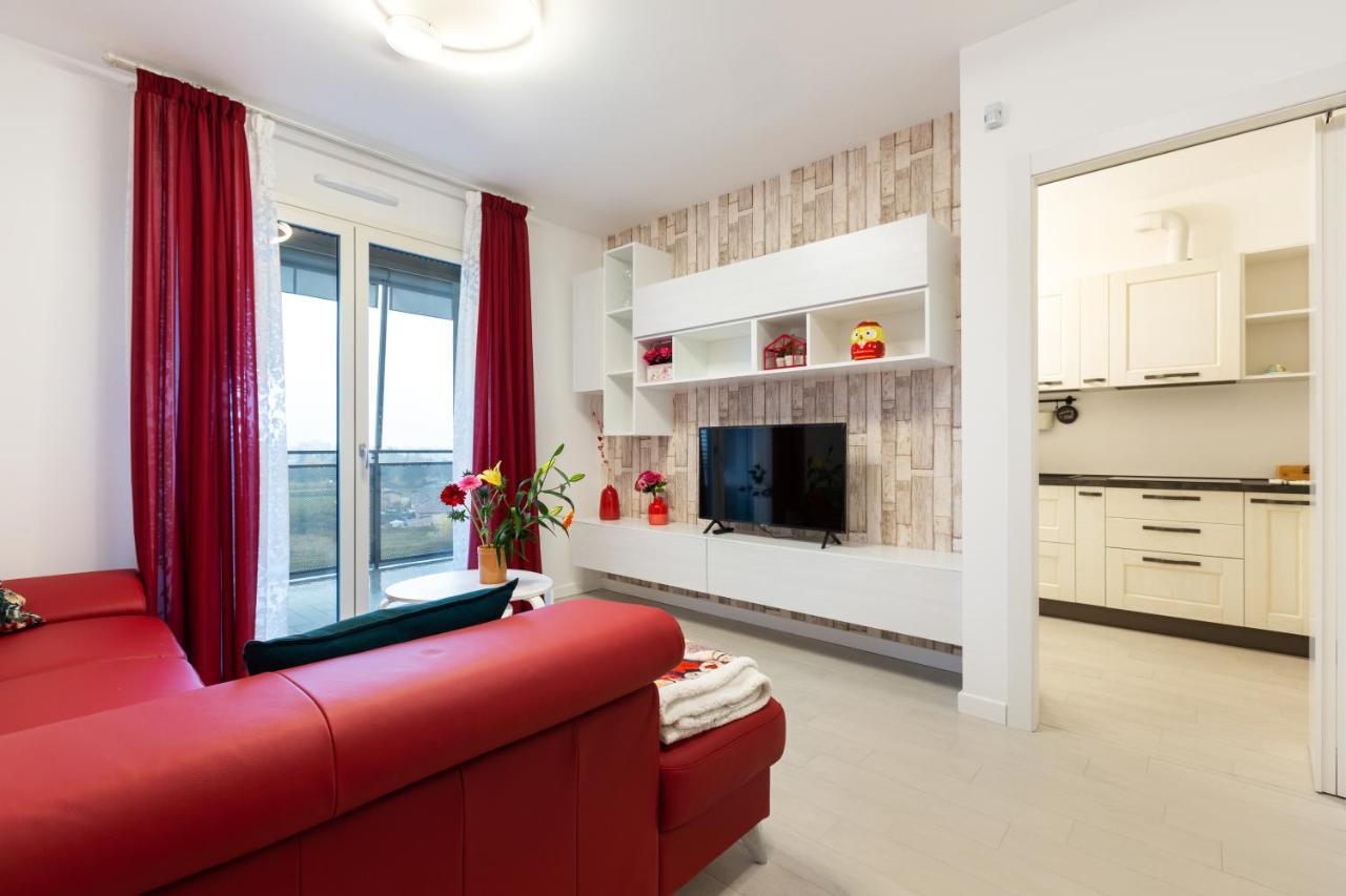 Fiera Milano Flat With Garage Lägenhet Exteriör bild